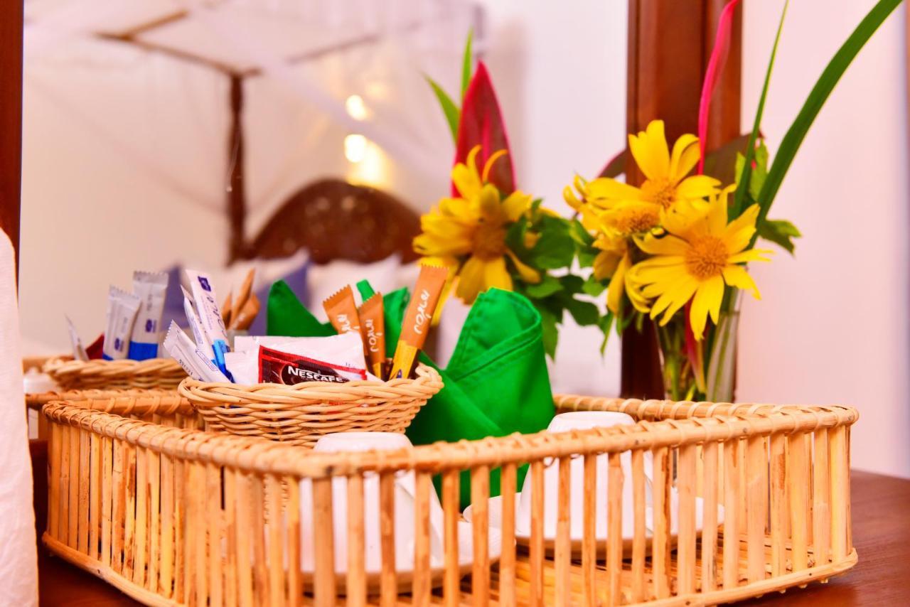 פולונרואה Ariya Rest & Ayurveda Spa מראה חיצוני תמונה