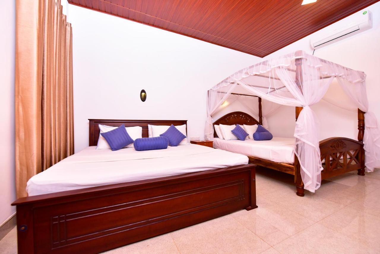 פולונרואה Ariya Rest & Ayurveda Spa מראה חיצוני תמונה