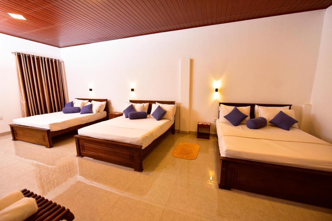 פולונרואה Ariya Rest & Ayurveda Spa מראה חיצוני תמונה